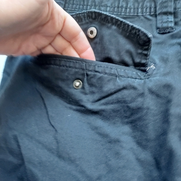 Free Planet Casual Black Cotton Shorts - 32 - Picture 5 of 8